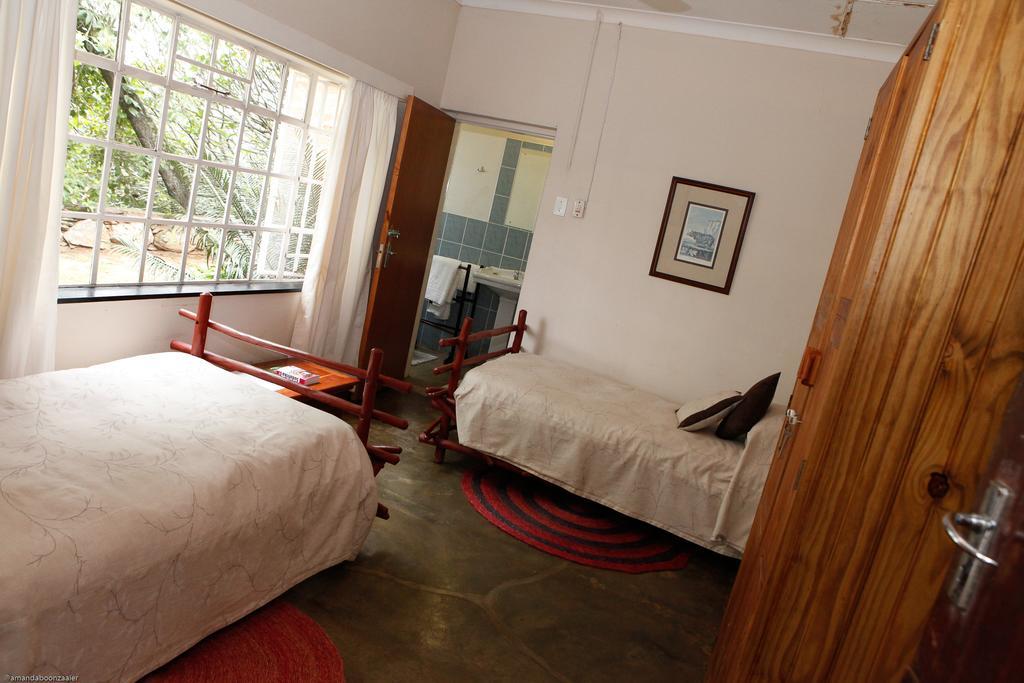 Down Gran'S Self-Catering Cottage Lobamba Buitenkant foto